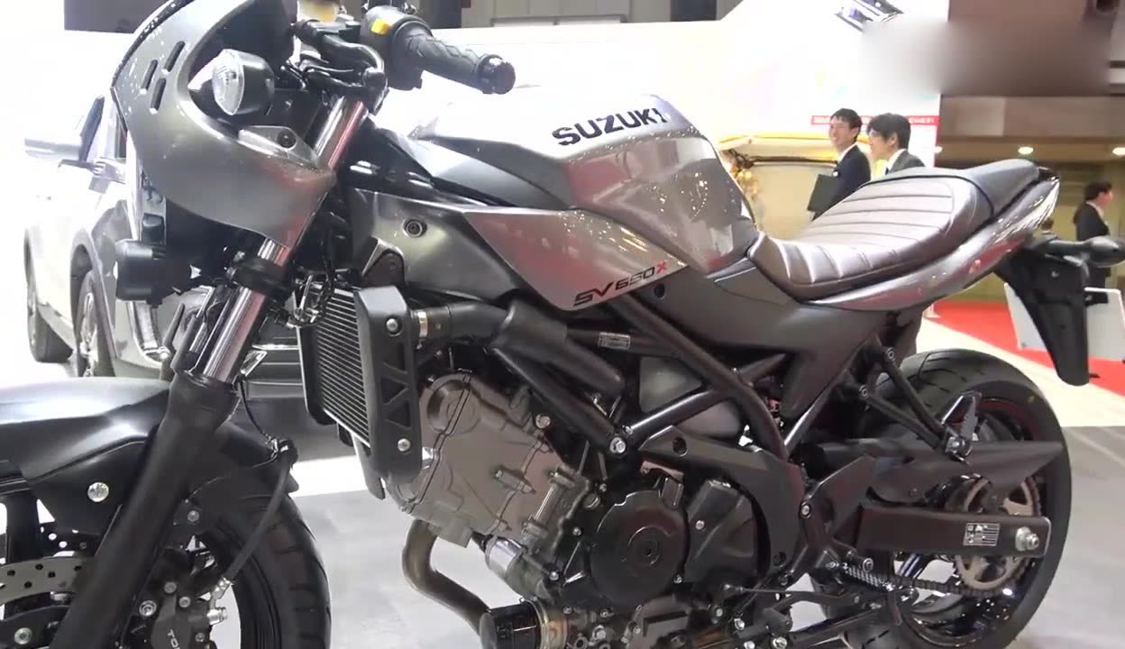 車展現場,鈴木2020款sv650x,感覺如何?