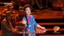 吴娜演唱《山丹丹开花红艳艳》，红歌永流传，向经典致敬！