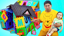 亲子乐园：小小马迪爬进了ABC字母玩具屋，你能找着吗？