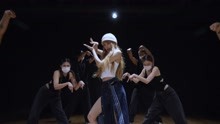 LISA《MONEY》练习室舞蹈公开
