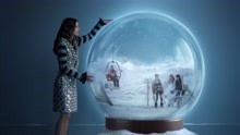 LV 路易威登 Stacy Martin x Louis Vuitton's Holiday House