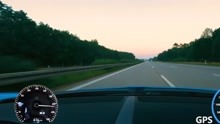 驾驶布加迪威龙体验德国高速 一路狂飙